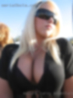 Mature, curvy, adventurous and in Chambersburg, PA horny.